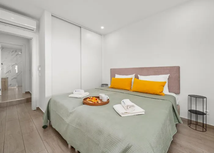 Sea View & Shared Pool In By Hostwise Lägenhet Lagos